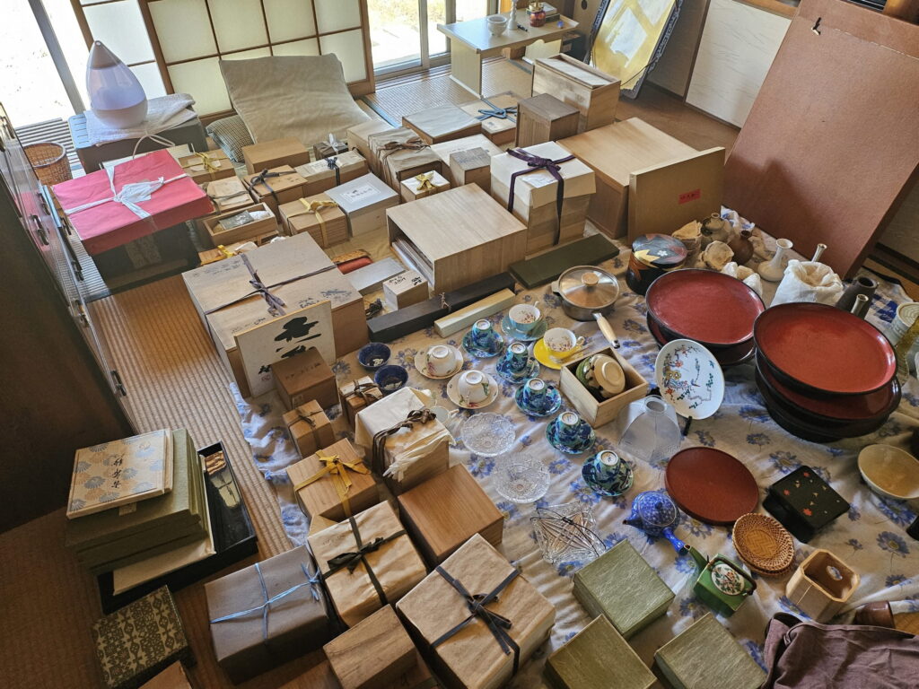 倉敷市玉島で骨董品 茶道具を買取致しました