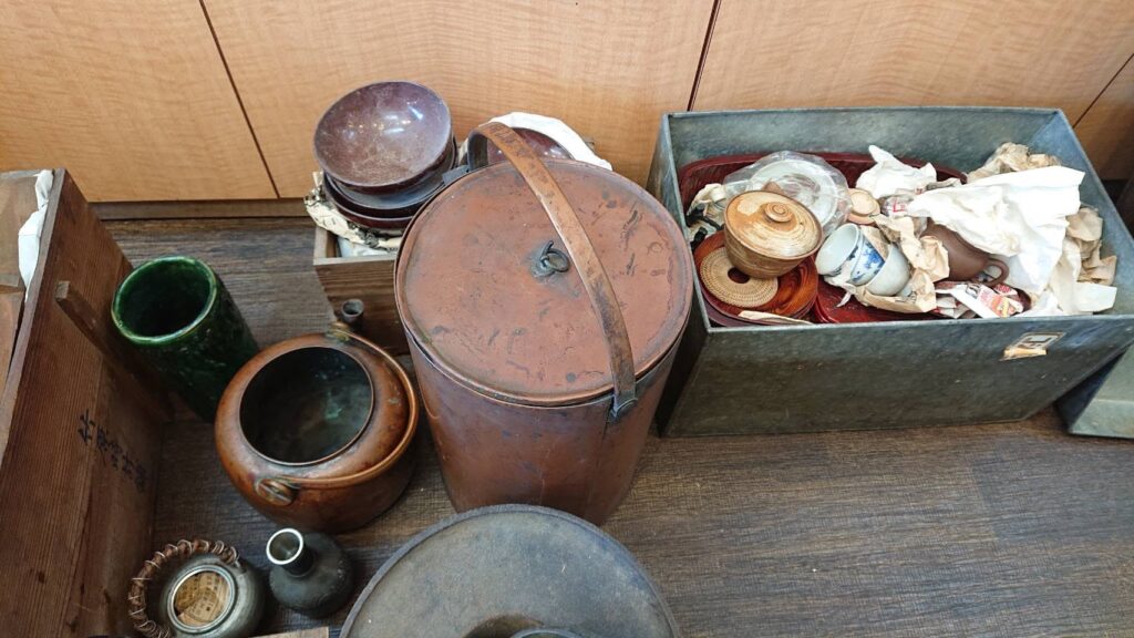 笠岡市で骨董品 煎茶道具など買取しました