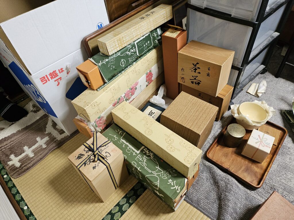 岡山市南区福田で唐木棚 茶道具を買取致しました