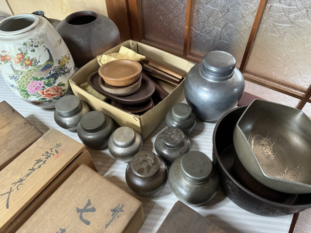 津山市北園町で煎茶道具を買取致しました