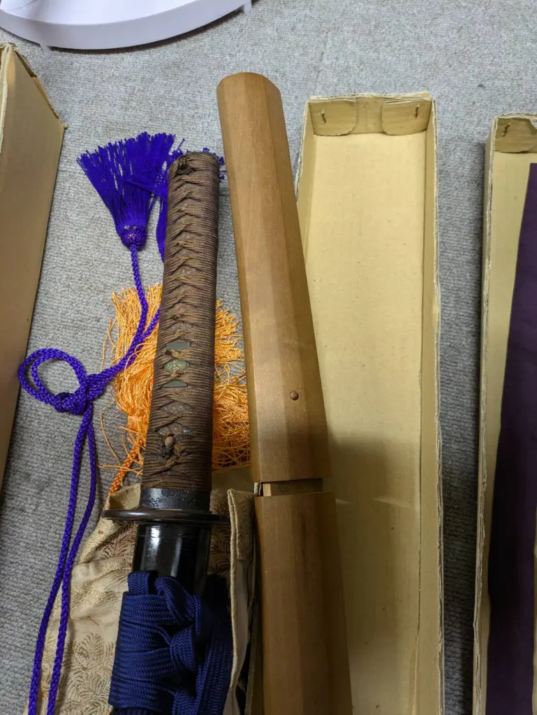 岡山県総社市清音にお伺いして刀剣、煎茶道具を高価買取でお喜び