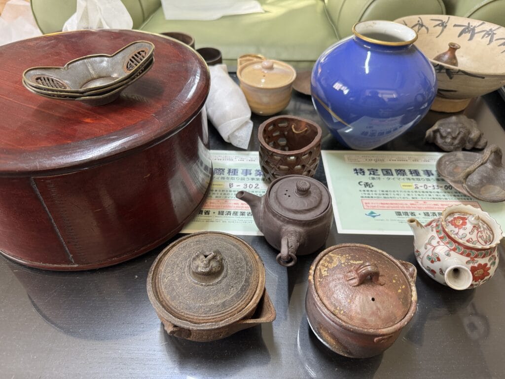 岡山で備前焼、宝瓶の買取はお任せ下さい