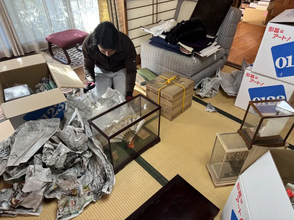 岡山県新見市にお伺いして骨董品を高価買取でお喜びいただきました